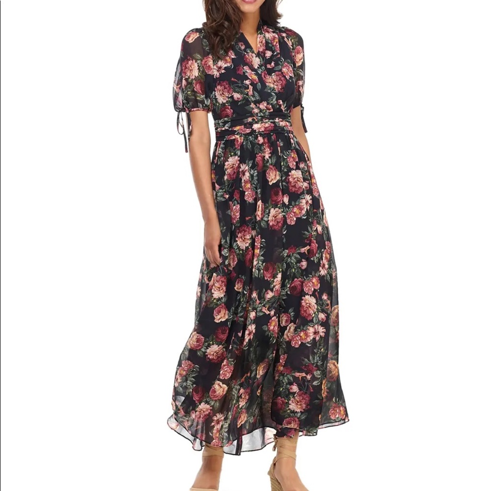 NWT Ashlynn Gal Meets Glam maxi 16